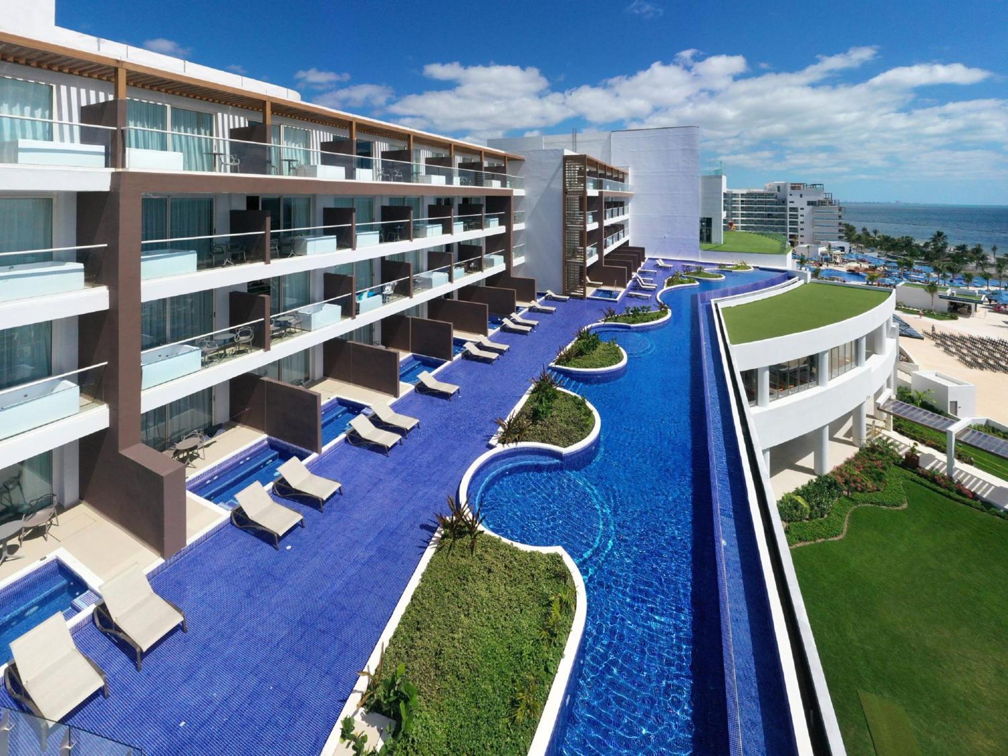 Royalton Splash Riviera Cancun, An Autograph Collection All-Inclusive Resort Puerto Morelos Buitenkant foto